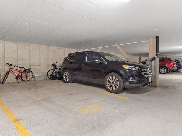 3202 Briarwood Vlg 3202, Clinton MA 01510