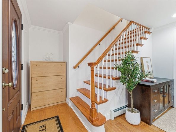 63 Dickerman Ln, Braintree MA 02184