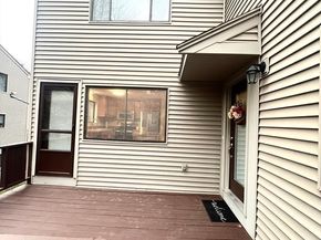 123 Chapin Rd 1A4, Hudson MA 01749