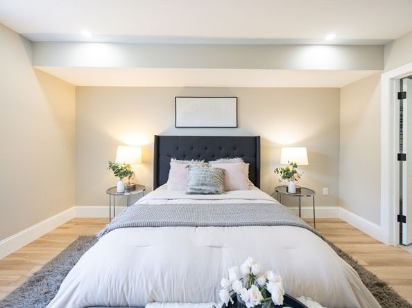 54 South St, Medford MA 02155