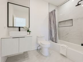 54 South St, Medford MA 02155