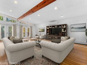 51 Crest Rd, Framingham MA 01701