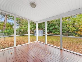 51 Crest Rd, Framingham MA 01701