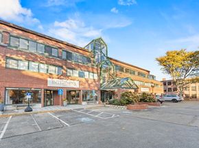 58 Merrimac St 25, Newburyport MA 01950