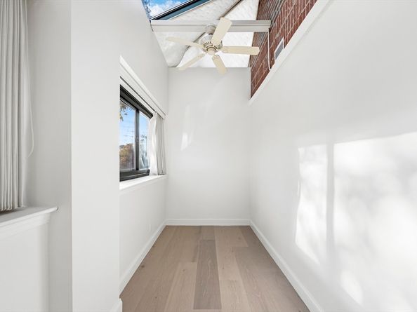 58 Merrimac St 25, Newburyport MA 01950