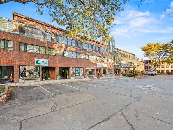 58 Merrimac St 25, Newburyport MA 01950