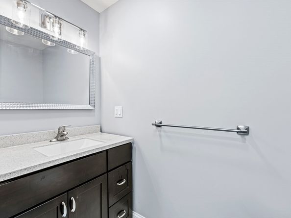 58 Merrimac St 25, Newburyport MA 01950