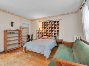 51 Grove Ave, Leominster MA 01453