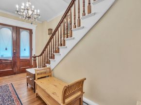 51 Grove Ave, Leominster MA 01453