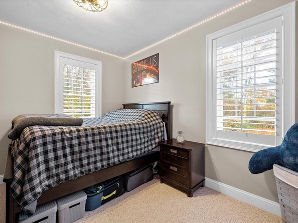 81 Central Tree Rd, Rutland MA 01543