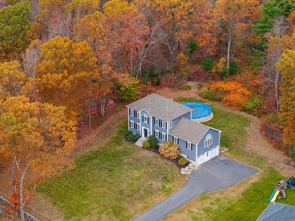 81 Central Tree Rd, Rutland MA 01543