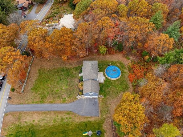 81 Central Tree Rd, Rutland MA 01543