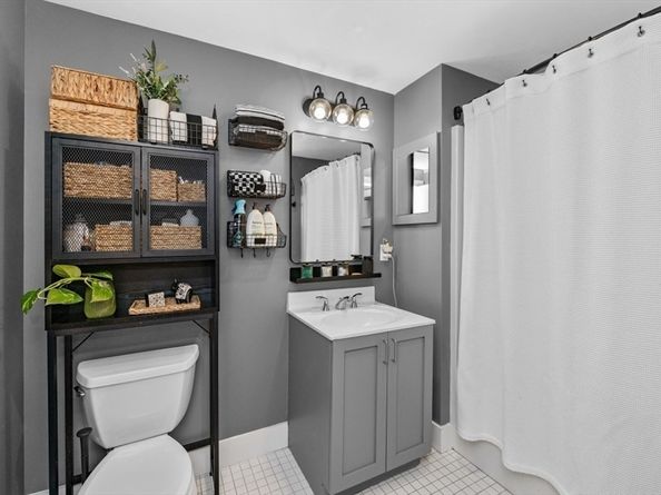 589 Essex St 102, Lynn MA 01901