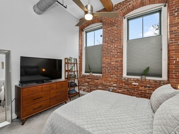 589 Essex St 102, Lynn MA 01901