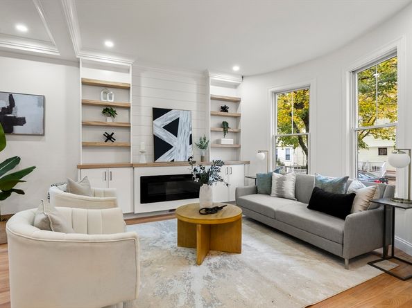 27 Coolidge Rd 1, Boston MA 02134