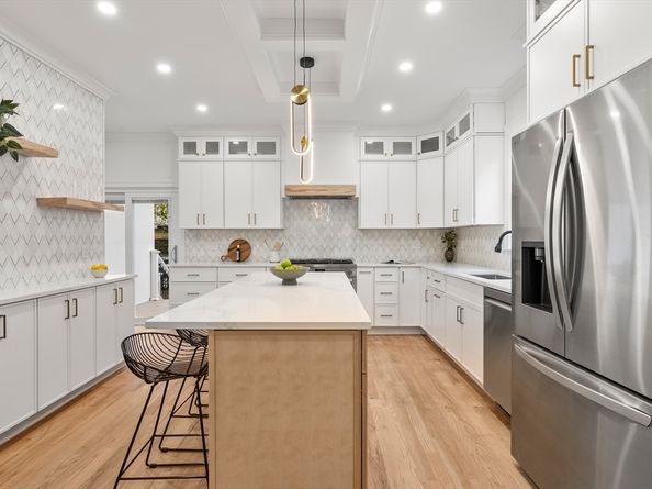 27 Coolidge Rd 1, Boston MA 02134