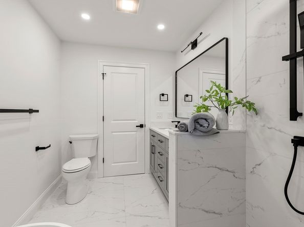 27 Coolidge Rd 1, Boston MA 02134