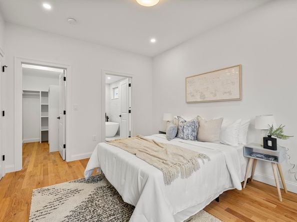 27 Coolidge Rd 1, Boston MA 02134