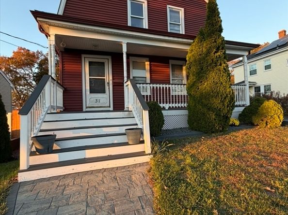 31 Frost Ave, Brockton MA 02301