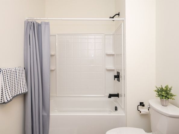 203 Lowell St. 115, Wilmington MA 01887