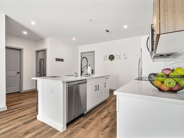 203 Lowell St. 115, Wilmington MA 01887