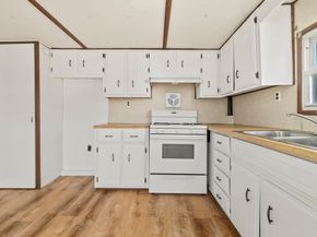 46 Kins Ct, Wareham MA 02558