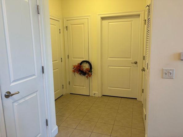 3 Harvest Dr 303, North Andover MA 01845