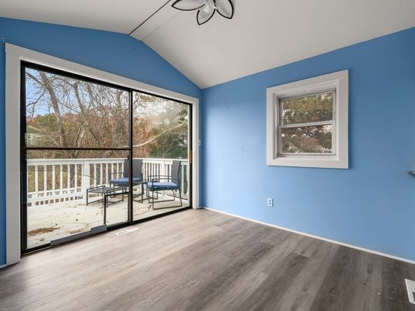 156 Sandwich Rd, Wareham MA 02571