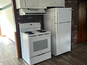 72 Homeward Ave, Uxbridge MA 01569