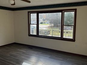 72 Homeward Ave, Uxbridge MA 01569