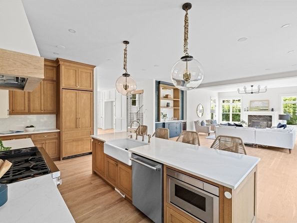 16 Foley Beach Road, Hingham MA 02043