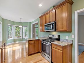 19 Red Leaf, Plymouth MA 02360