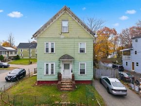 13 Standish St, Brockton MA 02302