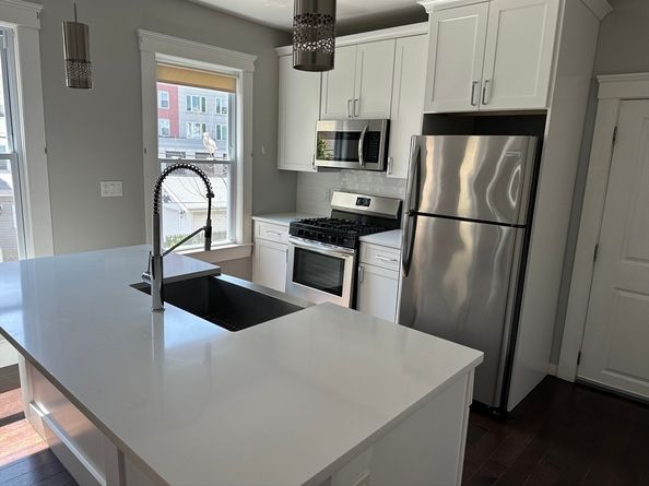 181-183 Chelsea St, Everett MA 02149