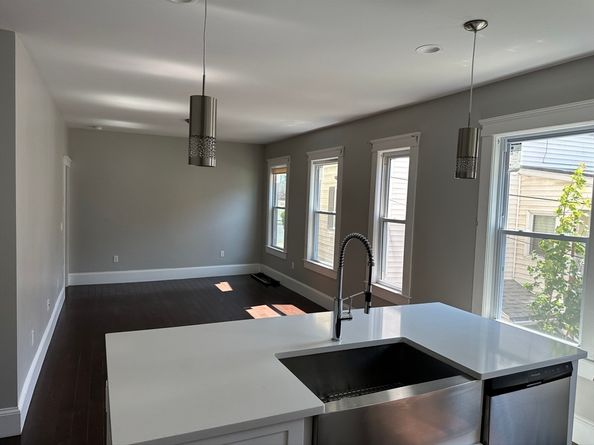 181-183 Chelsea St, Everett MA 02149