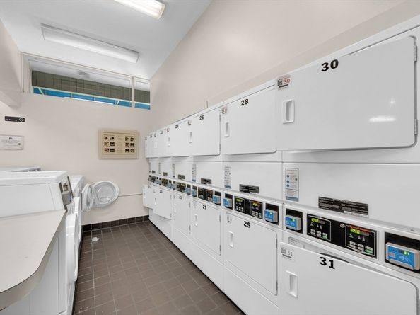 42 Shrewsbury Green Dr F, Shrewsbury MA 01545