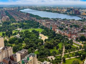 1 Franklin St PH3A, Boston MA 02110