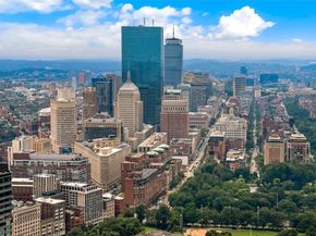 1 Franklin St PH3A, Boston MA 02110