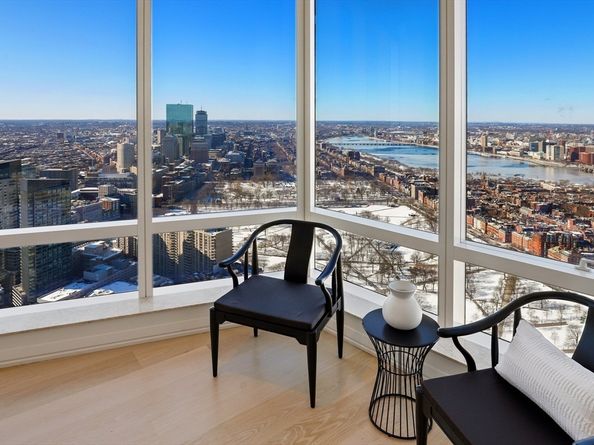 1 Franklin St PH3A, Boston MA 02110
