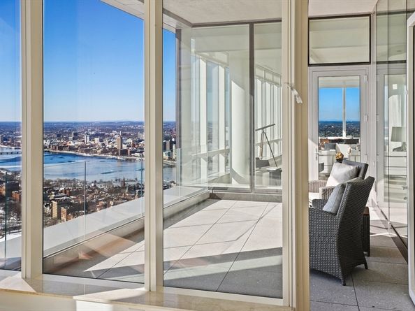 1 Franklin St PH3A, Boston MA 02110