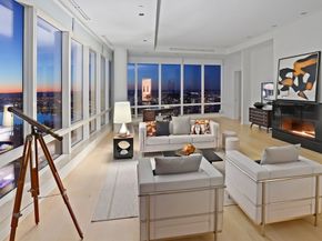 1 Franklin St PH3A, Boston MA 02110