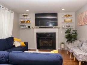 16 Pearl St, East Bridgewater MA 02333