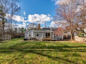 343 Monponsett St, Halifax MA 02338