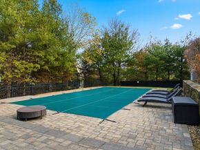 88 Cutler Ln, Brookline MA 02467