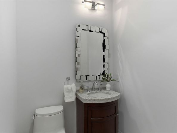 88 Cutler Ln, Brookline MA 02467