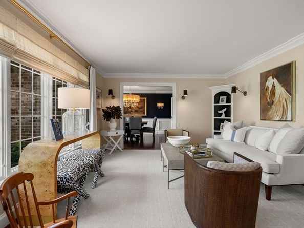 8 Rock Spring Ln, Southborough MA 01772