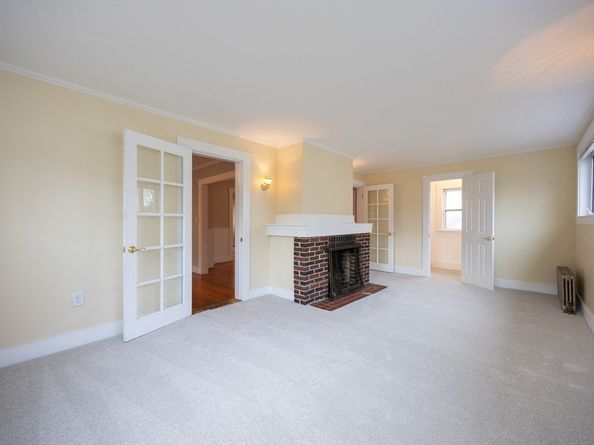 27 Grant Street, Milford MA 01757