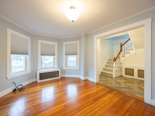 27 Grant Street, Milford MA 01757