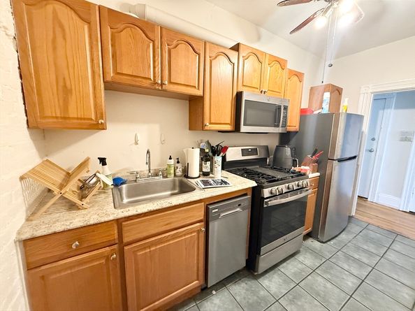 17 Symphony Rd. 8, Boston MA 02115