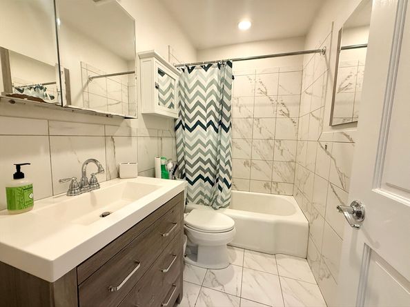 17 Symphony Rd. 8, Boston MA 02115